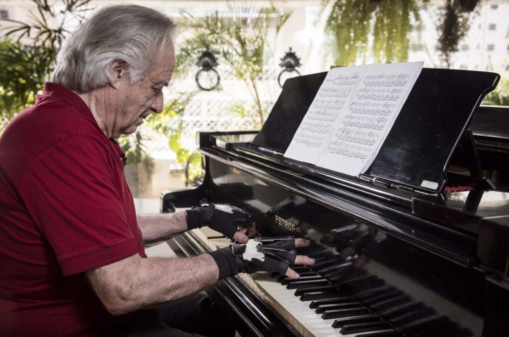 João Carlos Martins: O Pianista Que Tocou o Impossível 2 image 9