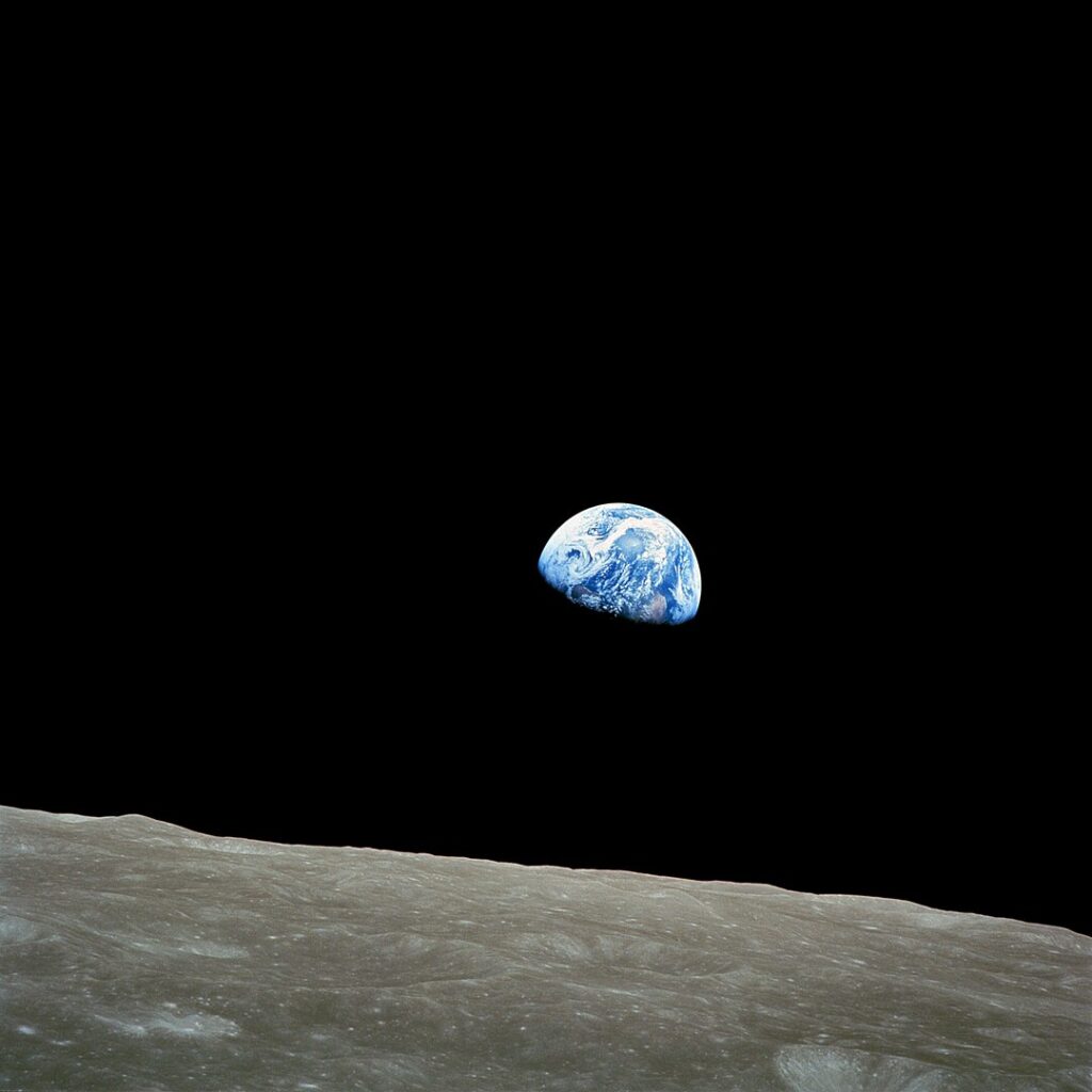1080px NASA Apollo8 Dec24 Earthrise
