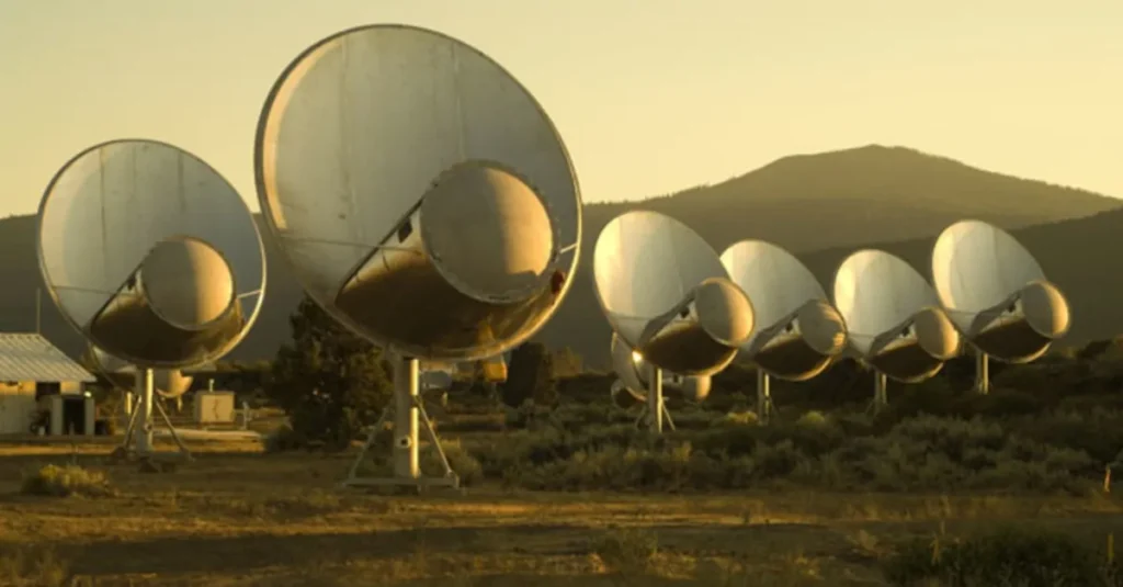Filme "Dia D": O Impacto do Contato Extraterrestre na Humanidade 3 conjutno de antenas do Allen Telescope Array. Imagem: SETI/Divulgação